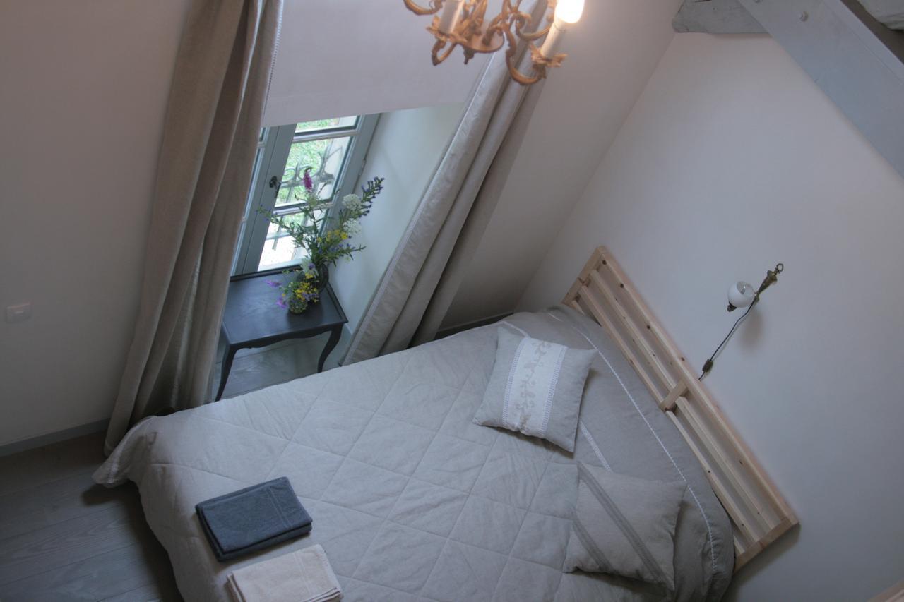 Domaine Des Douves Bed & Breakfast Ancy-le-Franc Екстериор снимка