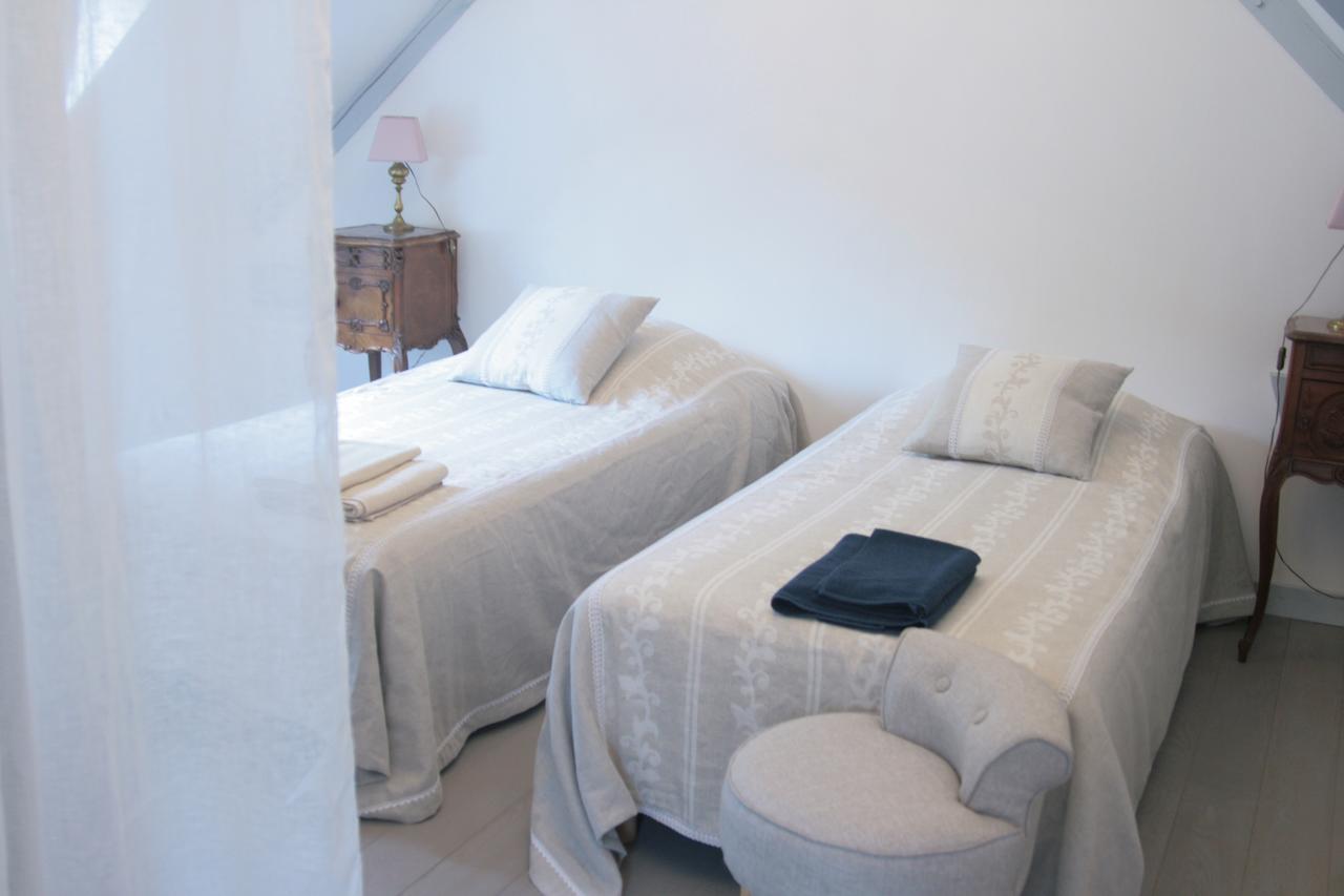 Domaine Des Douves Bed & Breakfast Ancy-le-Franc Екстериор снимка